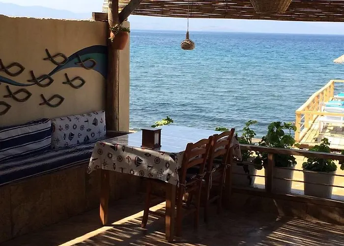 Мотель Assos Bahcivan Restaurant *